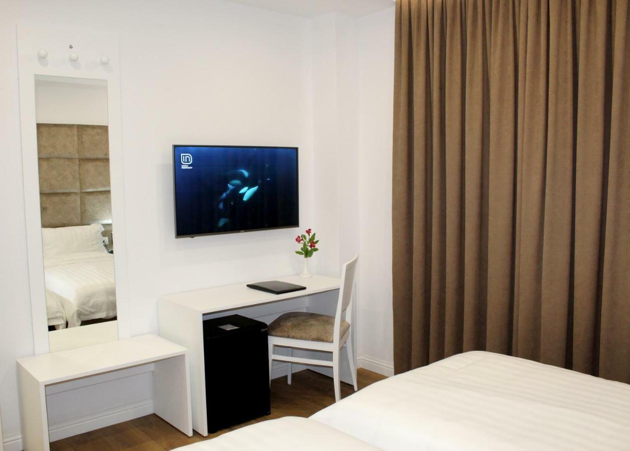 Ramel Hotel Tirana Zewnętrze zdjęcie