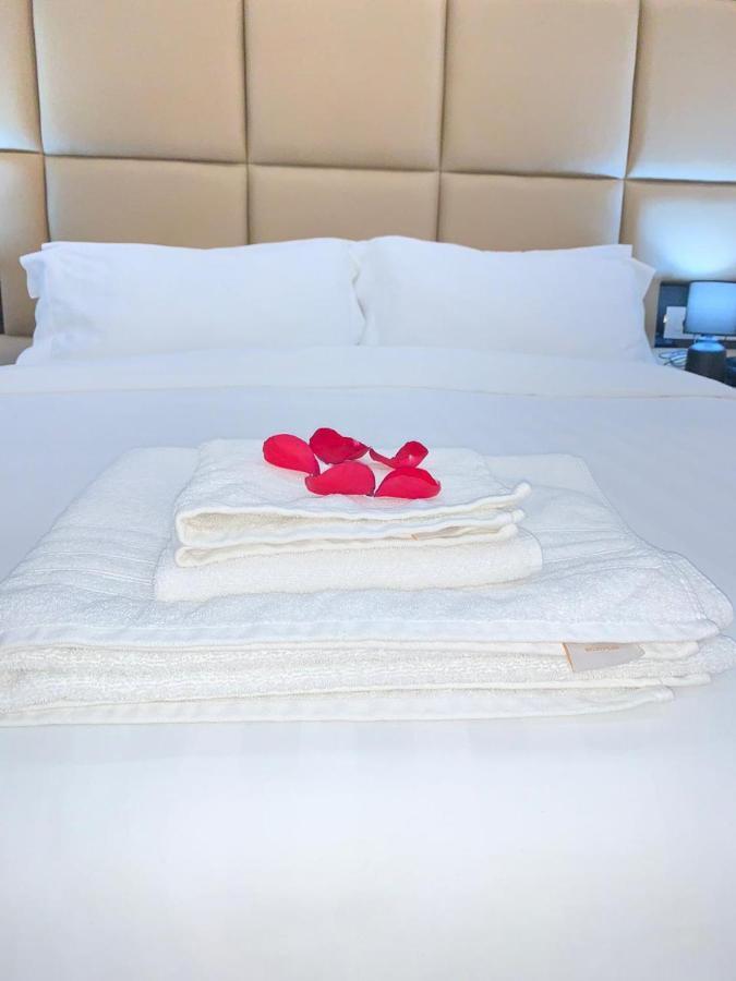 Ramel Hotel Tirana Zewnętrze zdjęcie